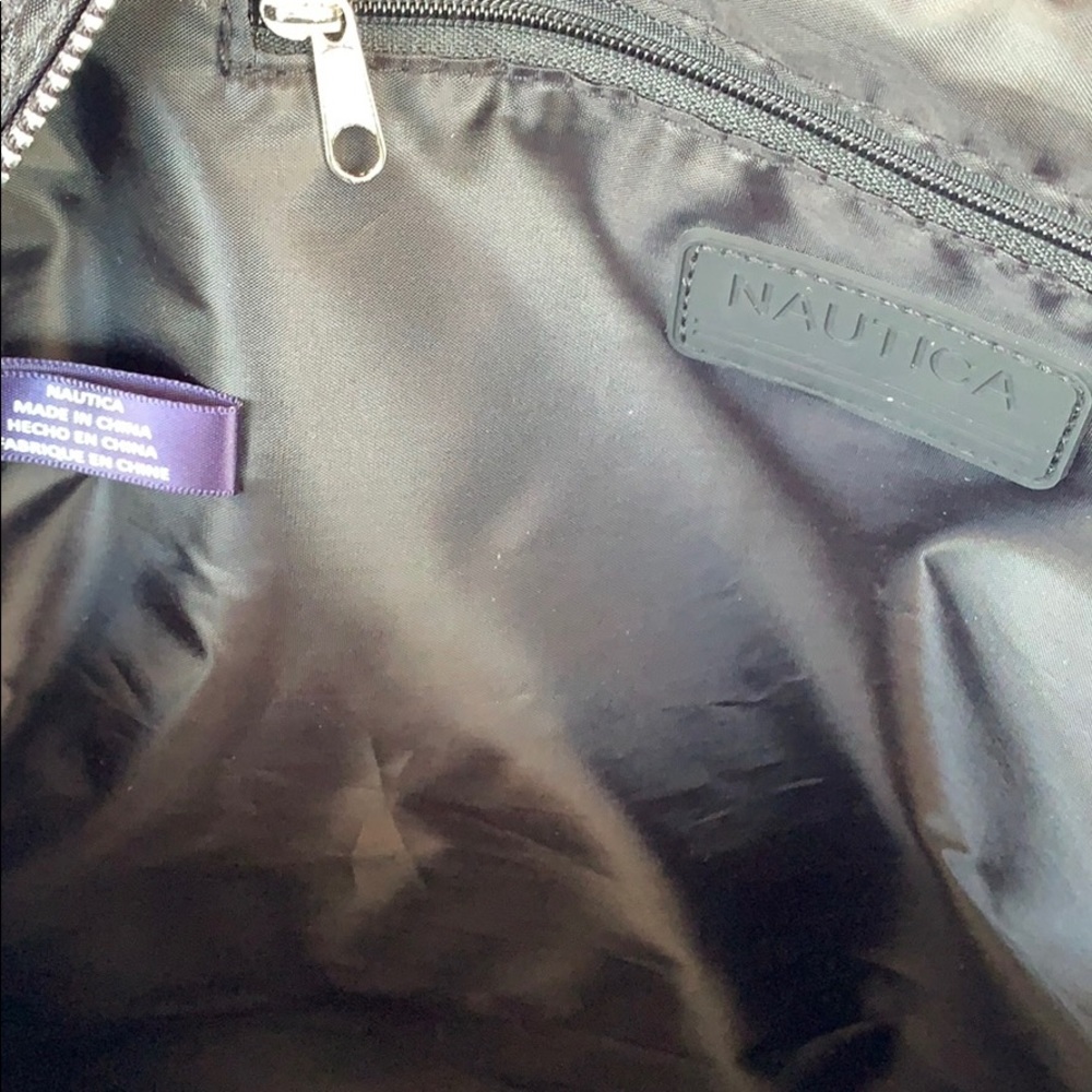Backpack - Picture 5 of 6